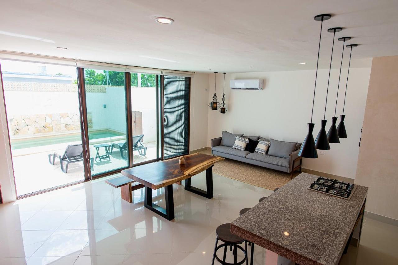 97982 New Modern Villa, Private Pool, High Internet Speed, 2 Blocks From The Beach Pueblo Pueblo Chicxulub エクステリア 写真