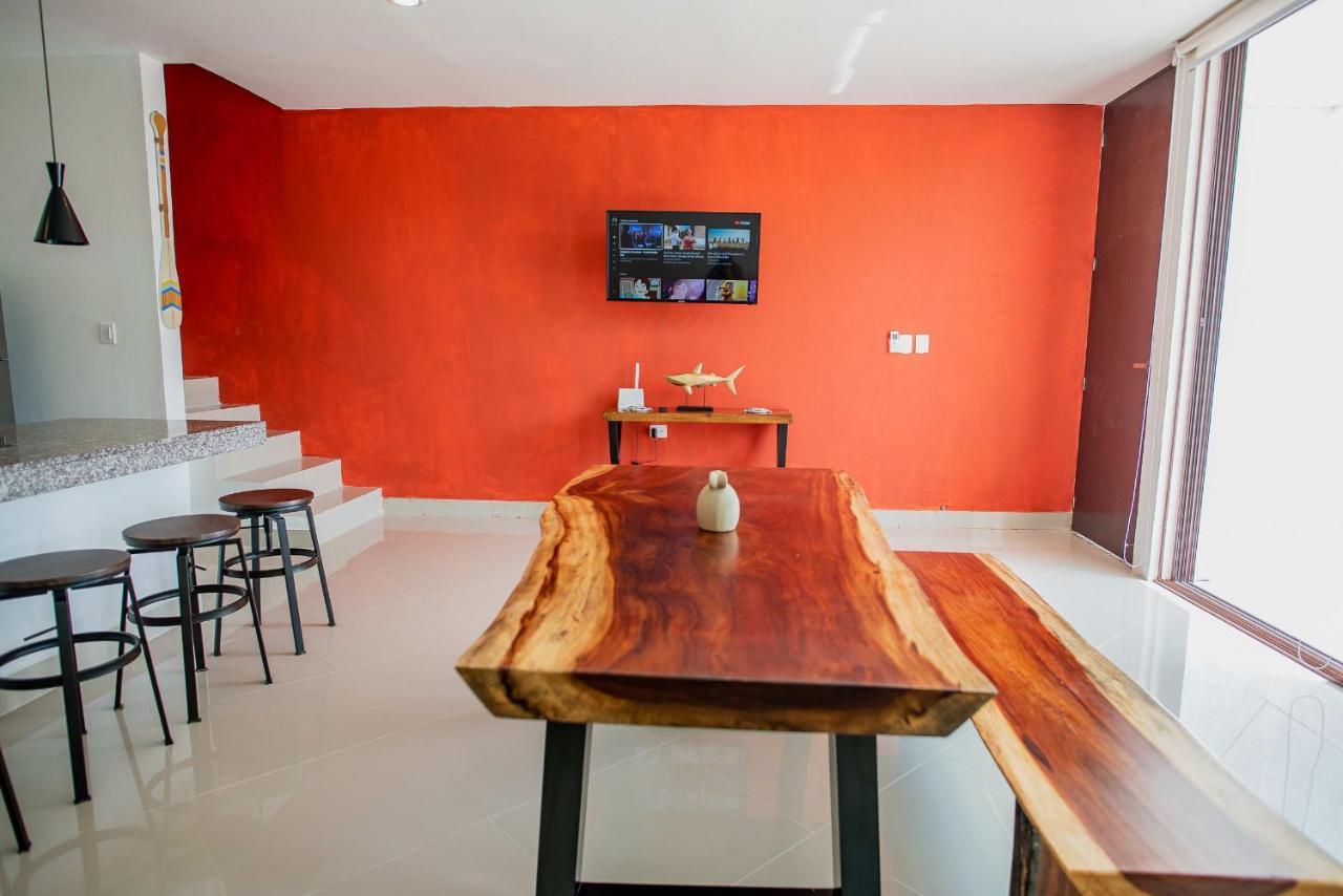 97982 New Modern Villa, Private Pool, High Internet Speed, 2 Blocks From The Beach Pueblo Pueblo Chicxulub エクステリア 写真